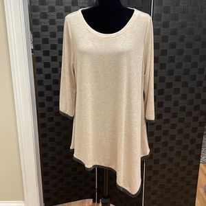 CHELSEA & THEODORE Tapered High-low Tunic Top - XL (beige) 1